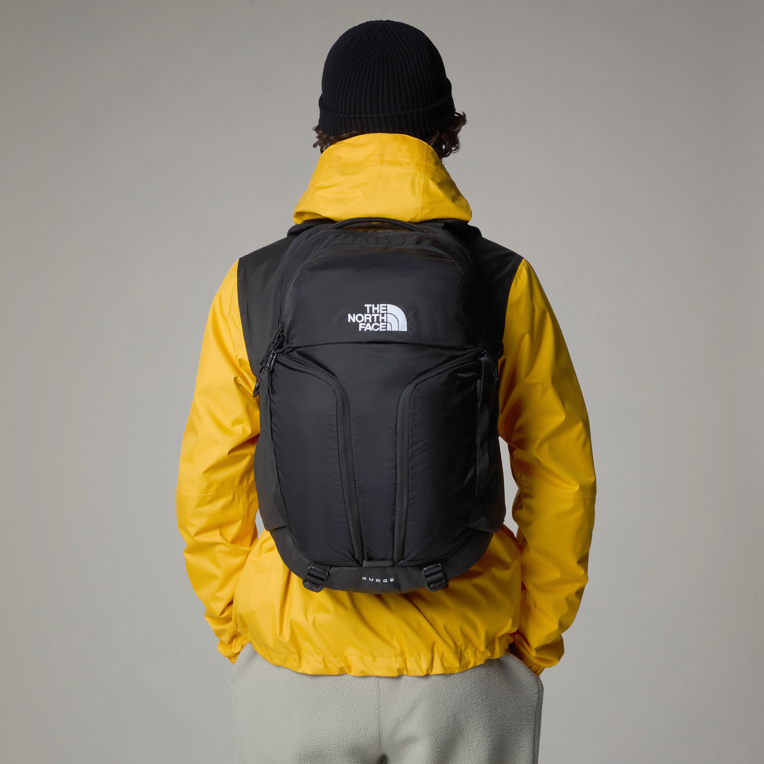 The North Face Tagesrucksack Surge TNF Black